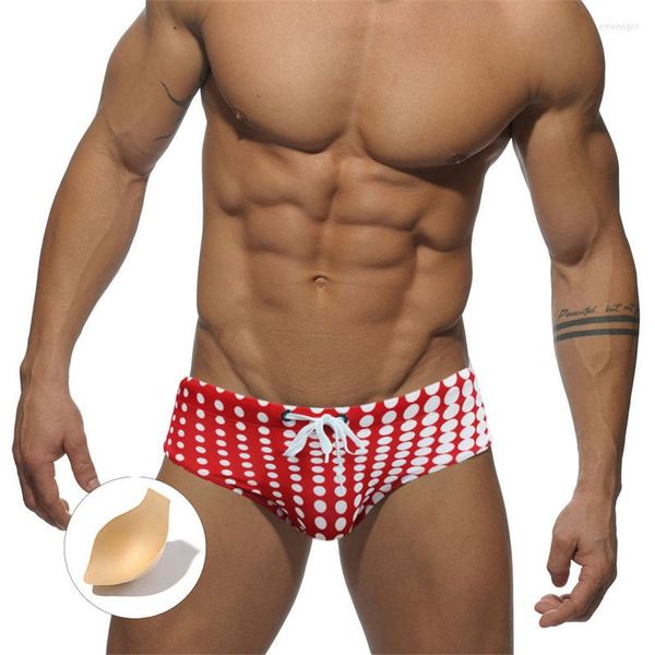 Mutande Slip da uomo Costumi da bagno da uomo sexy da spiaggia Pantaloncini bikini a vita bassa Nuoto Costume da bagno gay DOT con/senza imbottituraMutande