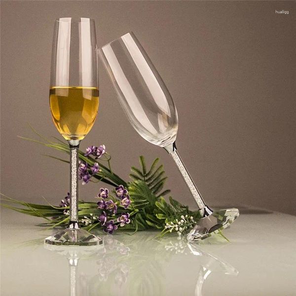 Bicchieri da vino 2023 Design Bicchiere da champagne in cristallo di alta qualità 180ml Regalo squisito LOGO personalizzato rosso privato F2