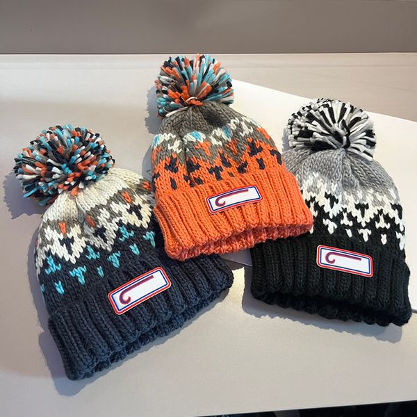 Bayan Erkek Moda Şapkalı Şapka Yünlü Dokuma Şapka Leydi Tasarımcı Beanie Hats Erkek Kaşmir Beanies Kış Gündelik Sıcak Bonnet Şapkası Kalın Casquette