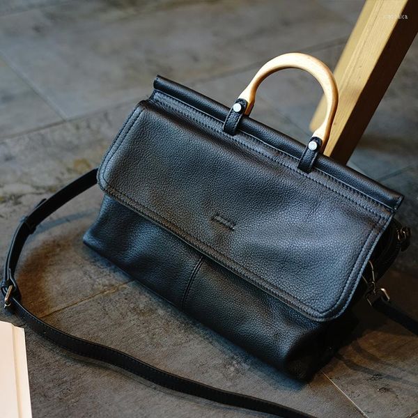 Abendtaschen WOONAM Damen Exquisite Tasche in limitierter Auflage aus echtem italienischem Kalbsleder mit großem Holzgriff WB784