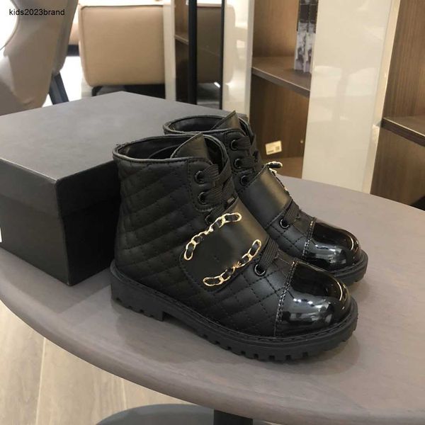 Novo designer meninas botas de couro brilhante biqueira sapatos de bebê tamanho 26-35 incluindo caixa inverno crianças tênis nov20