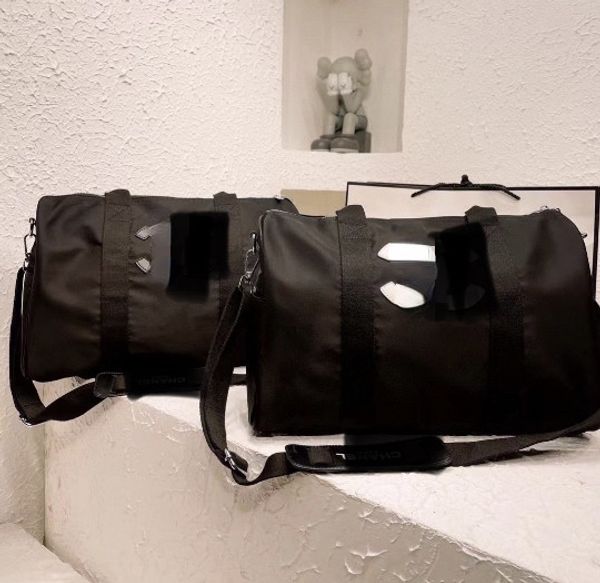Nuova borsa da viaggio borsa da viaggio in nylon impermeabile borsa da palestra di grande capacità borsa da viaggio borse a tracolla a tracolla all'ingrosso