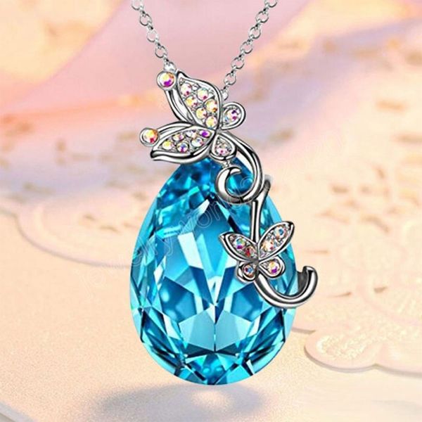 Collana a farfallaPer le donne Collane con ciondolo a forma di pera con goccia d'acqua blu mare Gioielli di moda