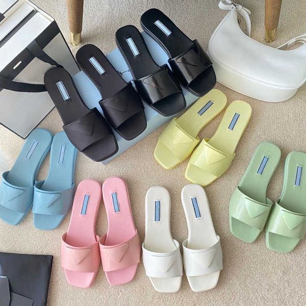 Beach Scuffs Woman Slipper Shoppers Sapatos Mulheres 35-42 Classic Flat Summer Lady Cartoon Big Head Hotel Bath Fashion Casal Student