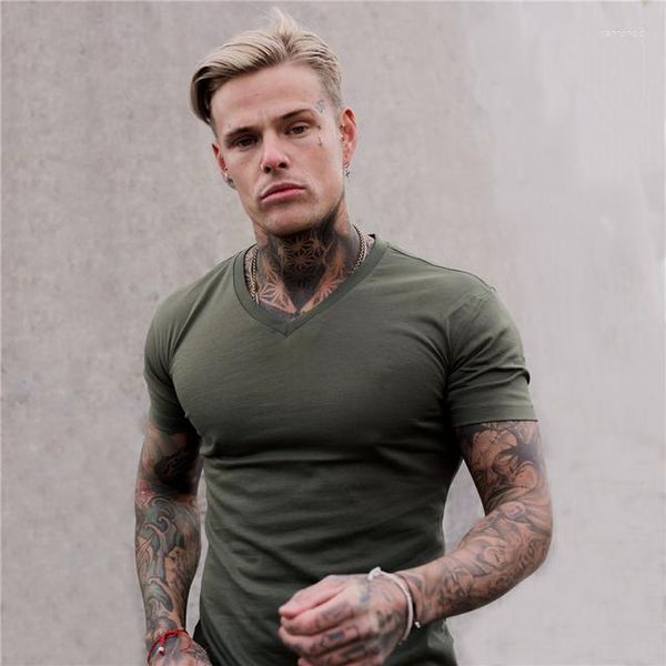 T-shirt da uomo T-shirt da uomo Moda scollo a V T-shirt in cotone a maniche corte T-shirt sportiva aderente Bodybuilding Allenamento fitness Estate