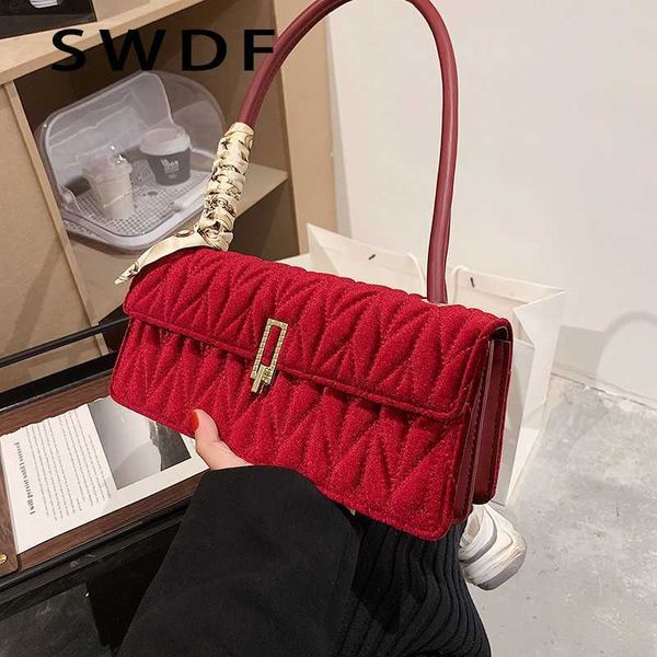 Вечерние сумки 2023 Зимняя новая квадратная сумка для подмышки для женщин Высококачественные бархатные женские дизайнерские сумочки модные бренды для плеч сумки на плече Red J230420