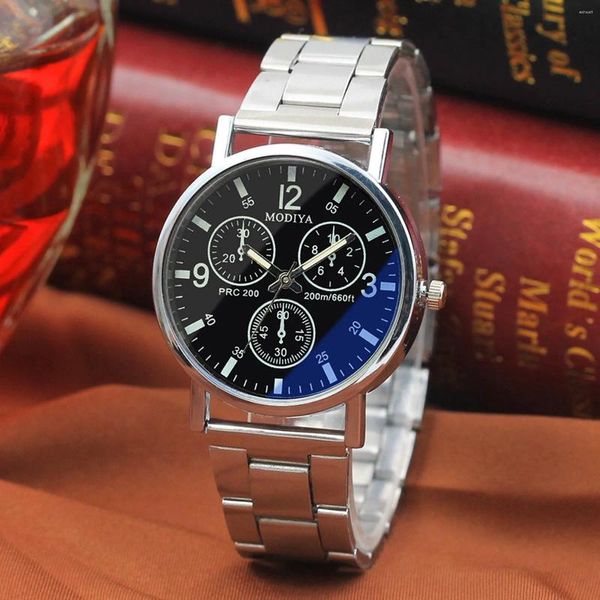 Armbanduhren Uhr Herren Mode Kreative Gefälschte Drei Augen Sechs Nadeln Analog Quarz Armbanduhr Casual Business Uhren Geschenk