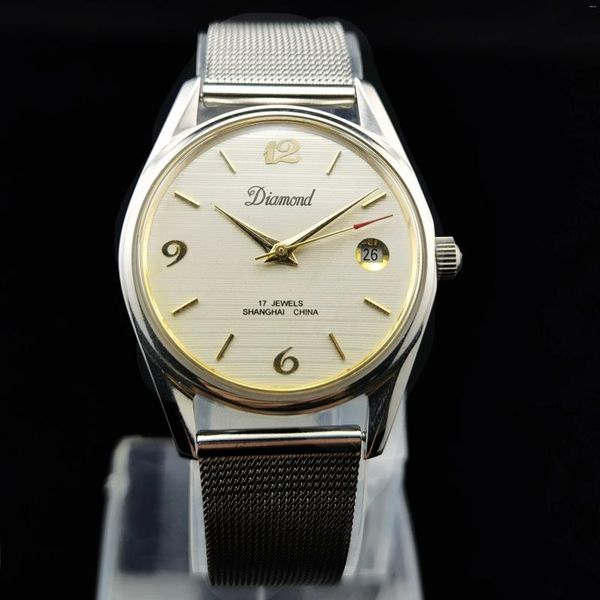 Armbanduhren Shanghai Diamond Marke Hand Wind Mechanische Uhr Kalender Wasserdicht 17Zuan 8120 Bewegung Minimalist Retro Handgelenk