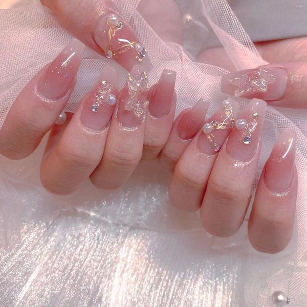 Unghie finte 24 pezzi Sposa Farfalla finta Decorazione di perle Indossabile Matrimonio Blush Rosa Punte per unghie artificiali Premere sul balletto