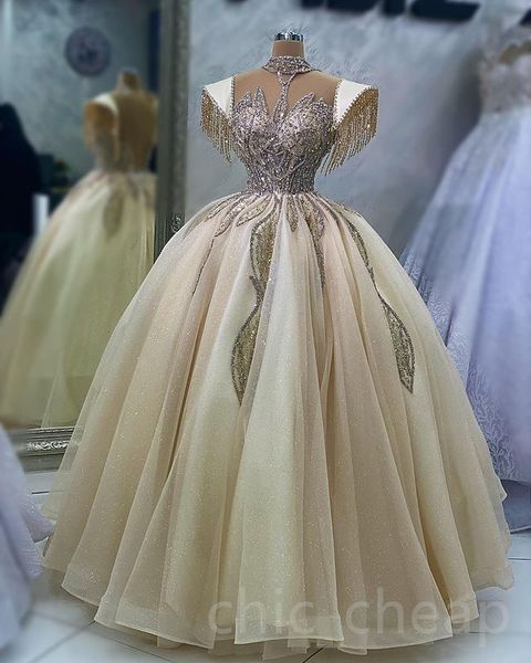 2023 April Aso Ebi Pailletten Spitze Quinceanera Kleider Sheer Neck Ballkleid Champagner Abschlussball Abendgesellschaft Festzug Geburtstagskleider Kleid ZJ0235