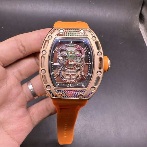 Neueste Version Boutique Watch Skull Tower Dial Tonnenförmiges Gehäuse Personalisierte modische Herrenuhr Orange Rubber Strap Sports Automatic Mechanical Watch