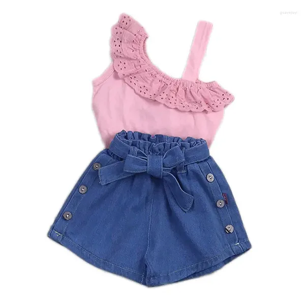 Set di abbigliamento Baby Summer Girl Set da due pezzi Kid Top corto con spalla singola Camicia Pantaloncini di jeans strappati con tasche per bambini
