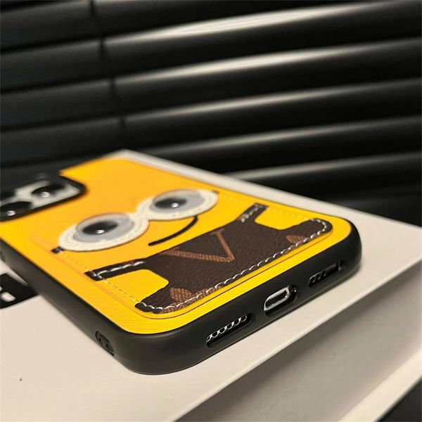 Designer-Leder-Handyhüllen für iPhone 13 14 Pro Max Cartoon Yellow Print Cover Luxury Mobile Shell Satchel L Protection Case Cover