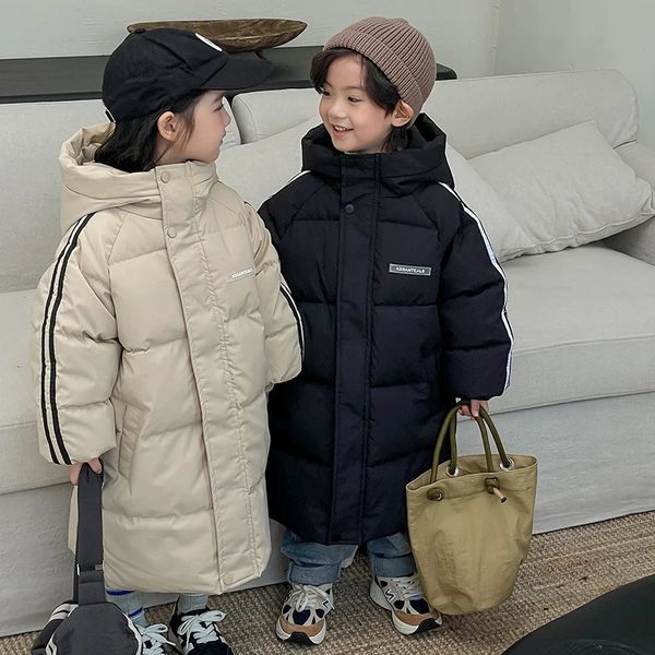 Giacche Cappotto invernale in cotone caldo con cappuccio allungato ragazzi ragazze 2 9 anni giacca ispessita 2023 abbigliamento per bambini moda coreana 231120