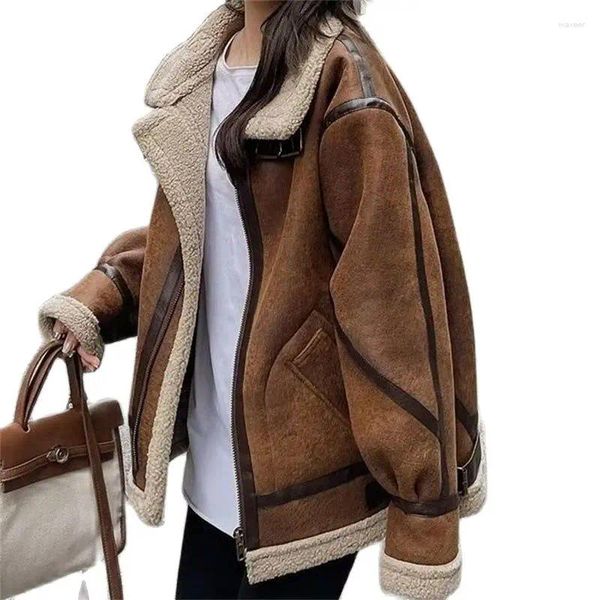 Pelle da donna 2023 autunno e inverno donna tendenza moda allentata bello abbigliamento da moto giacca spessa cappotto di pelliccia una lana di agnello