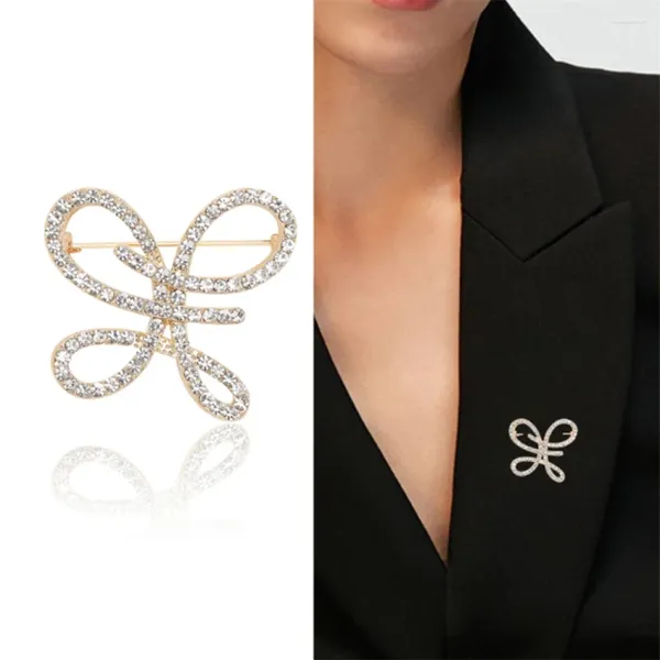 Spille con strass Farfalla Perni in lega da donna Distintivi di animali di moda Gioielli di design di lusso per regali di nozze di compleanno