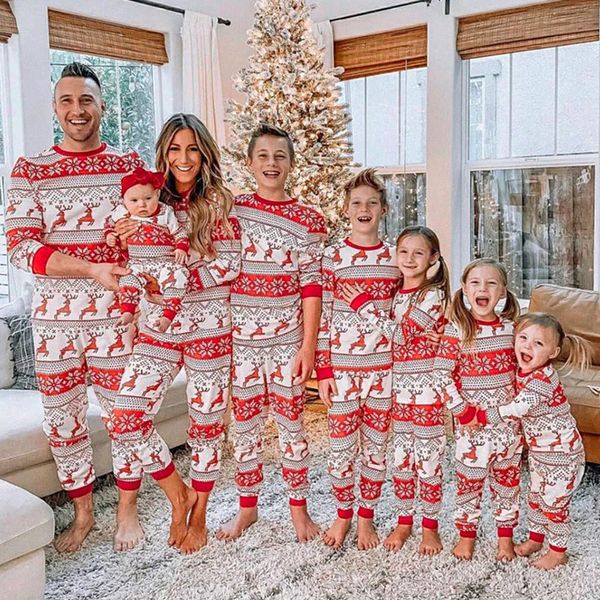 Семейная подходящая наряды Рождественская семья, соответствующая пижаме, зимние рождественские пижамы мать мать дочь Отец Снопь Мама и я пижама.