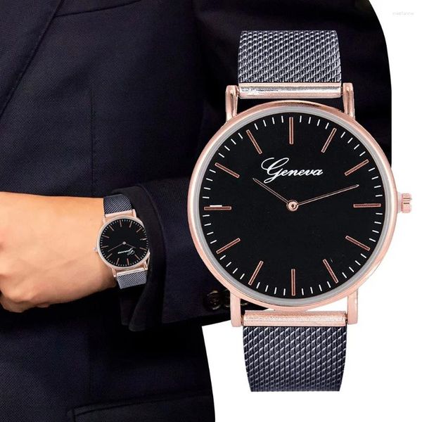 Armbanduhren Männer Luxus Edelstahl Quarz Sport Kunststoff Band Armbanduhr Exquisite Mode Frauen Reloj Hombre