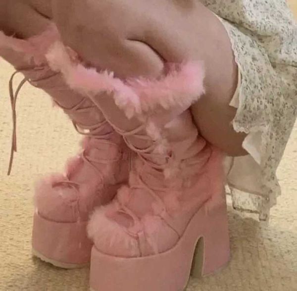 Daha sıcak kış kadın kar botları platform kama yüksek topuk sahte kürk bayan ayakkabıları peluş peluş sıcak kaymaz orta buzağı botları goth loli ayakkabıları