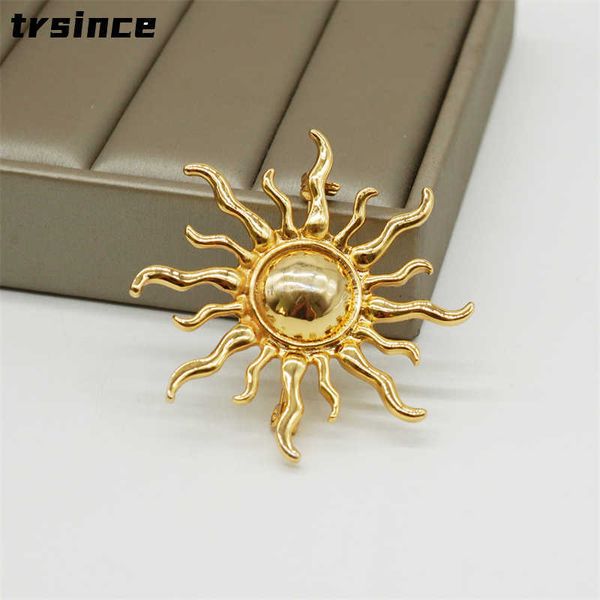 Pins Broschen Antik Schmuck Mode Goldene Sonnengott Brosche für Frauen Männer Mantel Zubehör Weibliche Vintage Kristall Broschen Z0421