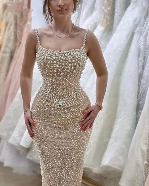 Perle di lusso Champagne Prom Abito formale 2024 Senza spalline Lunghezza tè Paillettes Donne Abiti da cocktail party per il compleanno Robe De Soriee