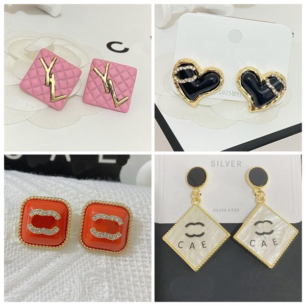 6 orecchini pendenti con diamanti in stile design di gioielli di design per le donne orecchini con perno francese 2023 orecchini con nuova lettera gioielli placcati oro 18 carati all'ingrosso