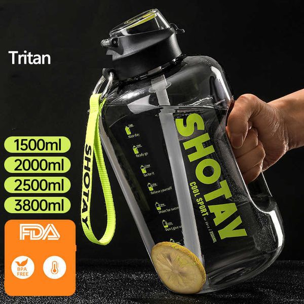 Canecas Bottle de água de 2 litros com palha grande garrafas de viagem portáteis para treinar copo esportivo com escala de tempo BPA grátis Z0420