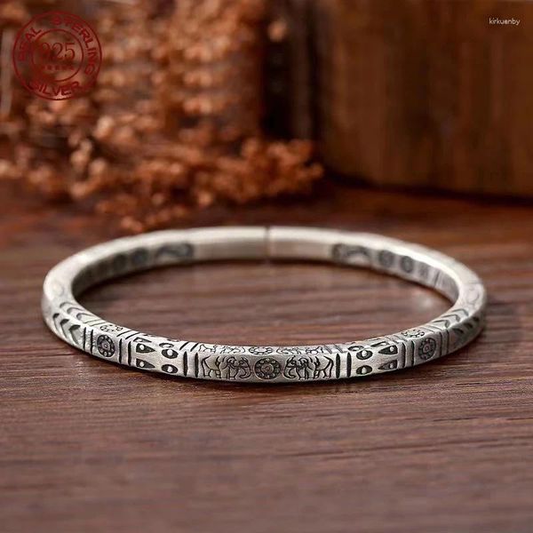 Charme Armbänder Einfache Twisted Edelstahl Offene Armreifen Für Männer Zarte Silber Farbe Mode Lässig Party Schmuck