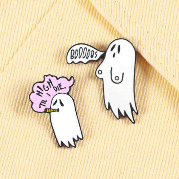 Pins Broschen Cute Smoking Boo Ghost Emaille Pin Brosche Cartoon Frauen Männer Jeansjacken Anstecknadeln Rucksack Abzeichen Kinder Modeschmuck Geschenke Z0421