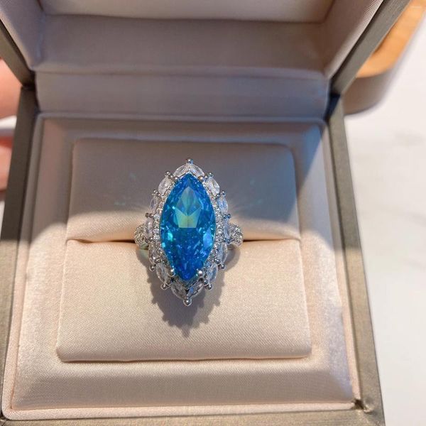 Anéis de cluster Marquise Mar Azul Cor Diamante 925 Sterling Silver Aquamarine Eternidade Anel Casamento Banda Noivado Jóias Presente Para Ela