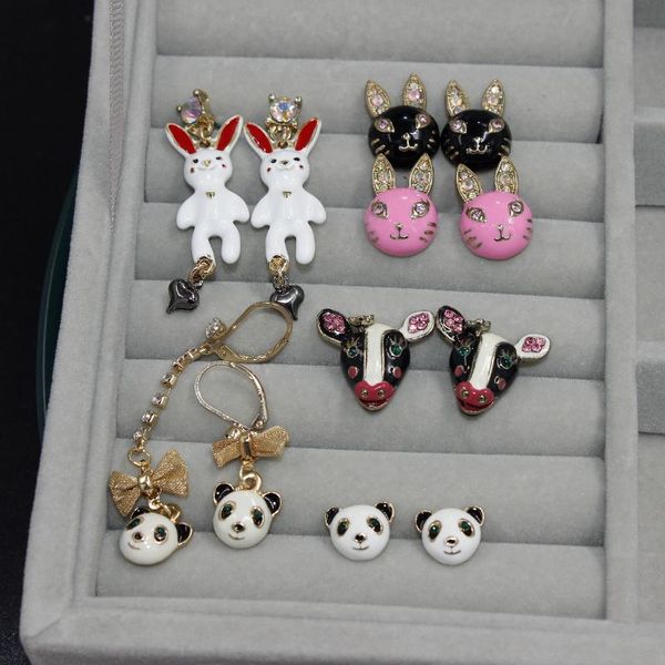 Orecchini a lobo Fashion White Panda Serie Franc Color Net Red Animal Lady 2023Stud StudStud