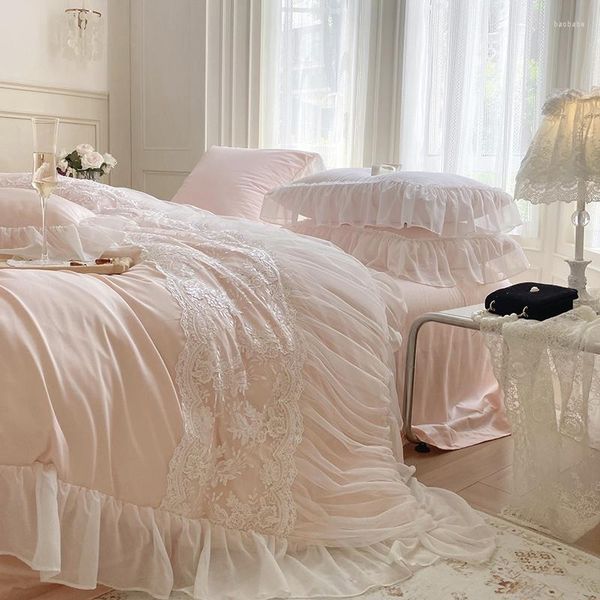 Conjunto de cama de algodão escovado rosa macio e elegante com detalhes em renda – inclui capa de edredom, lençol, edredom, fronhas e roupa de cama – perfeito para meninas