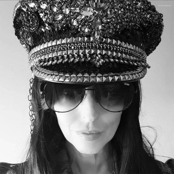 Beralar Steampunk Kadın Gelin Askeri Şapka Siyah Pullu Yanan Gelin Kaptan Çavuş Rhinestone Festival Partisi Punk Çılgınlığı