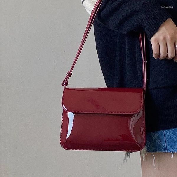 Abendtaschen Retro Patent Leder Umhängetasche für Frauen Luxus Flap Crossbody Massive Farbe Unterarm Rote Dame Handtasche