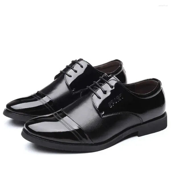 Sapatos de vestido Lace-up tamanho 39 deslizamento saltos homens botas elegantes marca tênis esportes dezenas preços baixos na venda original basquet