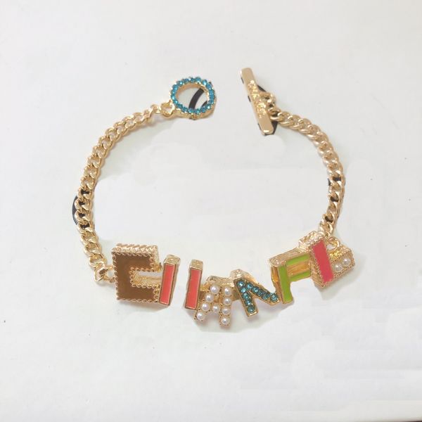 Designer ggity pulseiras femininas designers jóias 18K Gold Gold Plated Faux Leather Wrist Buff Chain Lovers Gift Classic da moda
