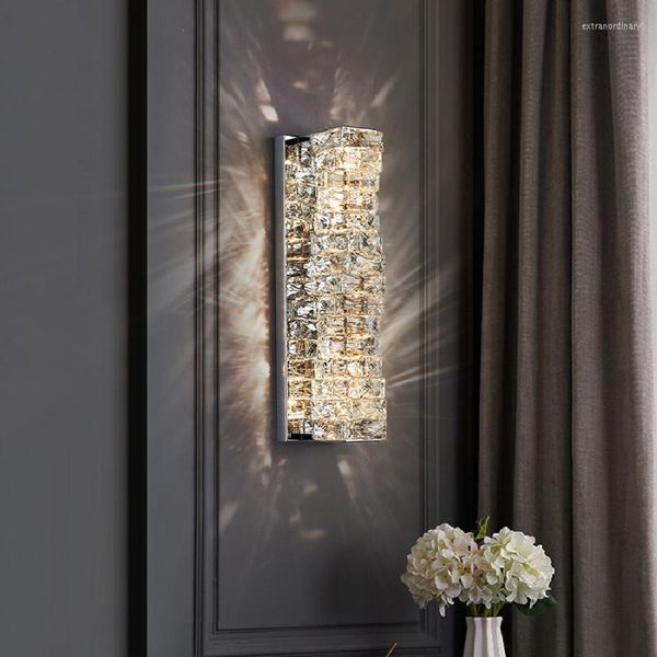 Lampada da parete Lustre Modern Gold Chrome Luxury Crystal Light Soggiorno Camera da letto TV Sfondo Illuminazione domestica per interni