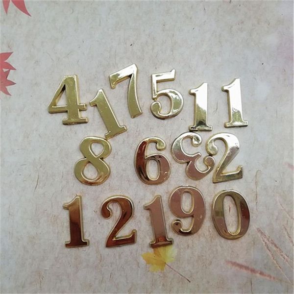 Intero nuovo 50PCS 1 5CM Numeri arabi in plastica dorata per accessori per orologi al quarzo di riparazione fai-da-te FIT-UP297S