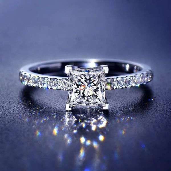 Anéis de casamento 1-2ct princesa corte anel de noivado vvs d incolor solitaire diamante promessa anel de noiva para mulheres jóias de casamento 231121