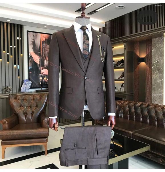 Ternos masculinos marrom conjunto de 3 peças terno do homem elegante roupas de luxo designer namorado magro ajuste masculino cerimônia de casamento vestido blazer calças