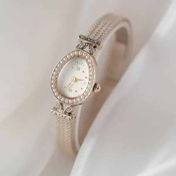 Bilek saatleri Japonya Agete Watch Women's Light Lüks Küçük Pazar İnci Gelişmiş Sense Serin Rüzgar Retro İşaretçi Su Geçirmez