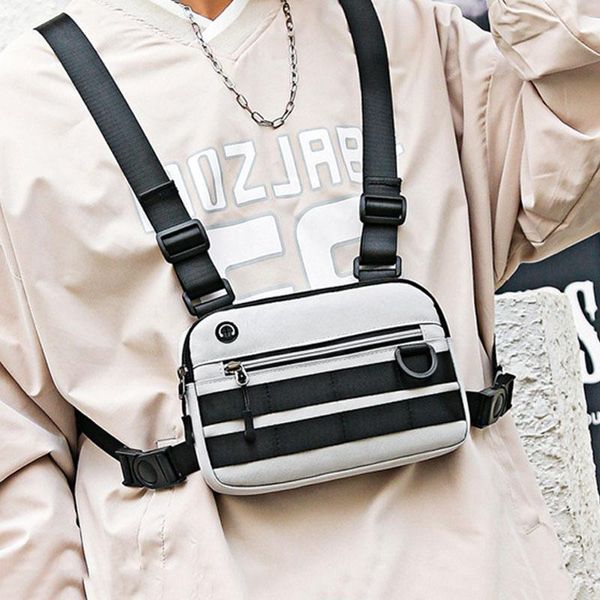 Hüfttaschen Funktionelle taktische Brusttasche für Männer Reflektierende Streetwear Hip-Hop-Weste Rig Fashion Unisex Travel Pack