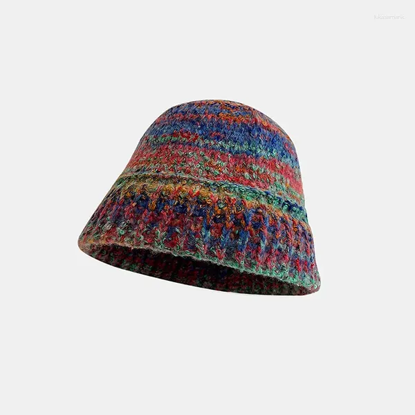 Berretti 2023 Cupola Cappello da pescatore lavorato a maglia Femminile Trendy Versione coreana della rete Rosso Moda Ins Decorazione Sfumatura di colore corrispondente