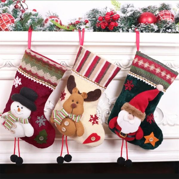 Weihnachtsdekorationen Socke Kinder Süßigkeiten Tasche Geschenk Weihnachtsmann Schneemann Socken Weihnachtsbaum Ornament Strumpf Dekoration für Zuhause 231122