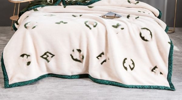 Утолщенное теплое одеяло Raschel класса A, фланелевое одеяло из кораллового флиса, прямые продажи с фабрики, оптовая продажа, одеяла
