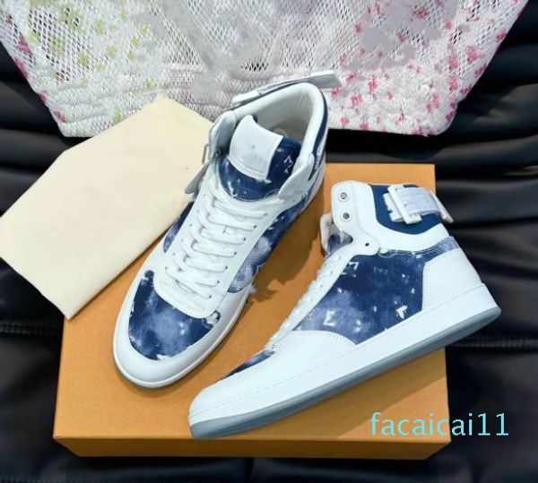 Designer Rivoli Sneaker casual Scarpe da ginnastica alte da donna per uomo Stivale di design in pelle di vitello arcobaleno