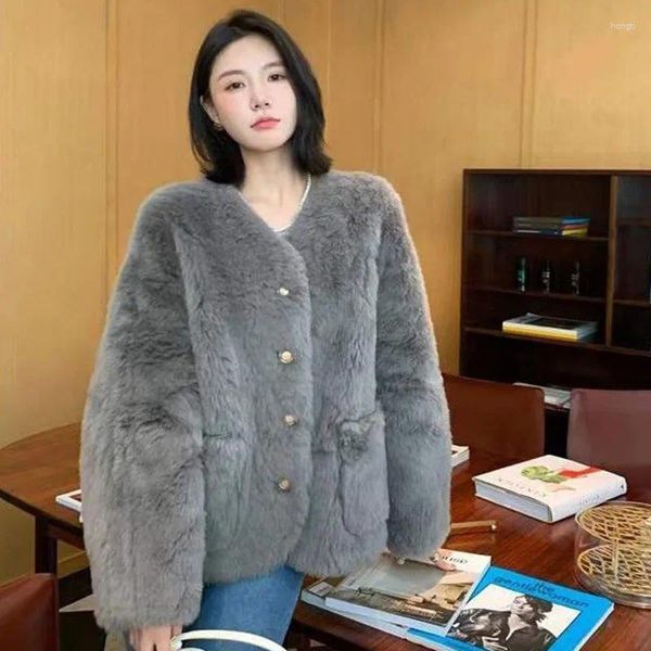 Pelliccia da donna Xpqbb Moda coreana Cappotto finto Donna 2023 Inverno addensato caldo giacca da donna Soffici cappotti di alta qualità
