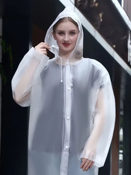 Capa de chuva com capuz impermeável de peça única para adultos – Pancho de manga comprida com cordão branco, reutilizável e conveniente