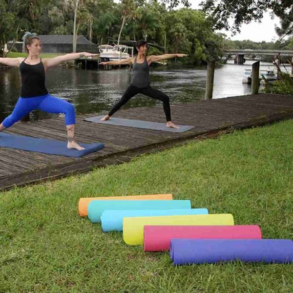 Yogamatten 4 mm Yogamatte Heimübung rutschfeste Tipila Yogamatte Sport wasserdichtes Wasser und rutschfeste Gewichtsverlustmatte