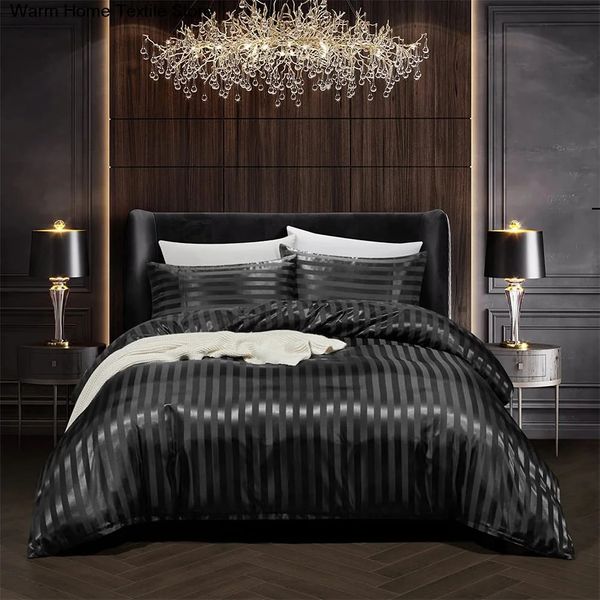 Conjuntos de cama Luxo Cetim Set Duveta Capa com Fronha Estilo Europeu Duplo King Size Confortável Cama Cobre Linho Sem Folha 231122